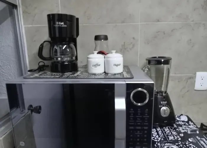 Apartamento Departamento Cerca Del Aeropuerto/ Buena Ubicación